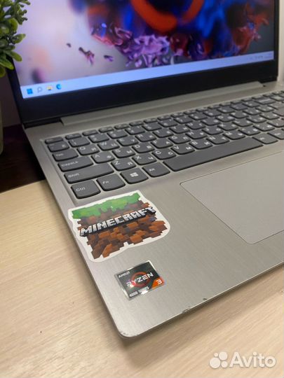 Мощный ультрабук Ryzen 3 4300/ 4Gb/520SSD/IPS