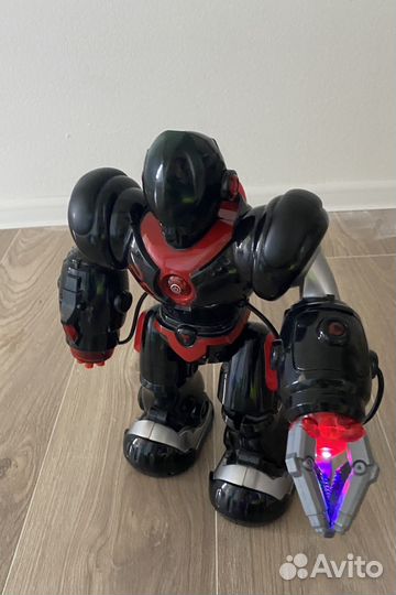 Робот на радиоуправлении