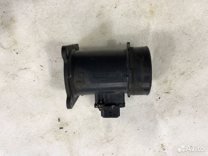 Расходомер воздуха Almera Primera X-Trail Qashqai