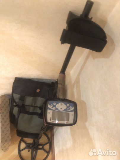 Металлоискатель минелаб 10 х терра 705