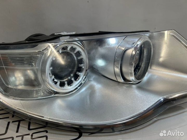 Фара правая Volkswagen Touareg 7L GP BPE 2.5