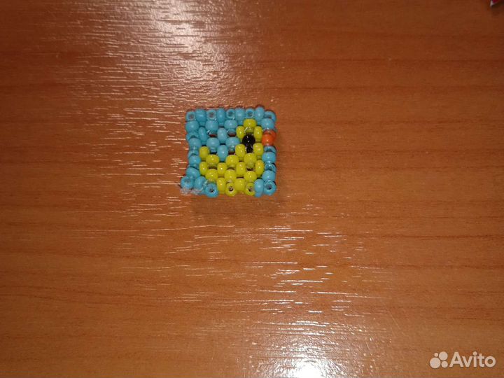 Маленькие фигурки из бисера
