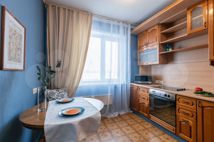 4-к. квартира, 90 м², 14/16 эт.