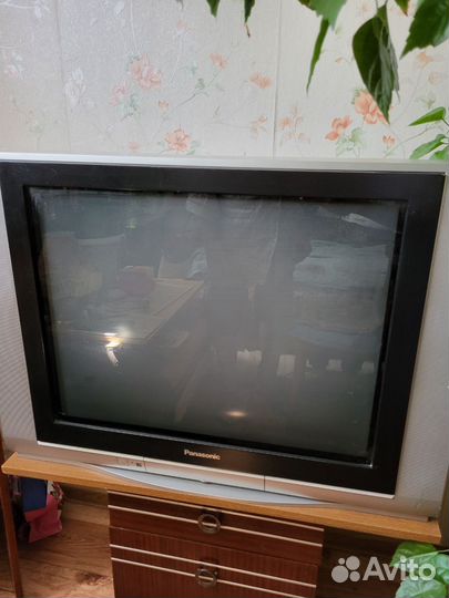 Продаю телевизор Panasonic TX-29FG20T б/у
