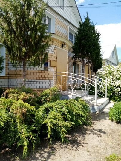 Дом 250 м² на участке 16 сот.