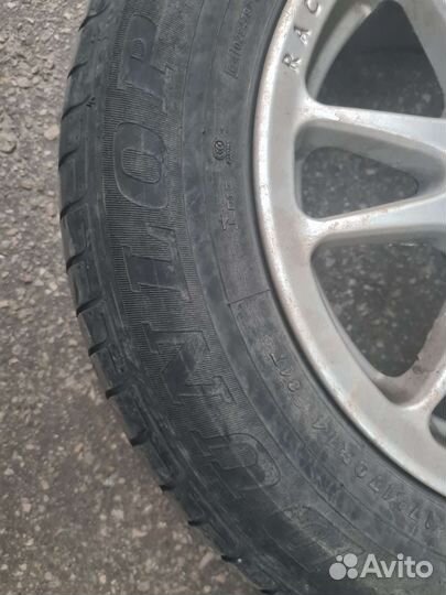 R14 Dunlop SP Sport 01 175/70, PCD 5x100 DIA 14