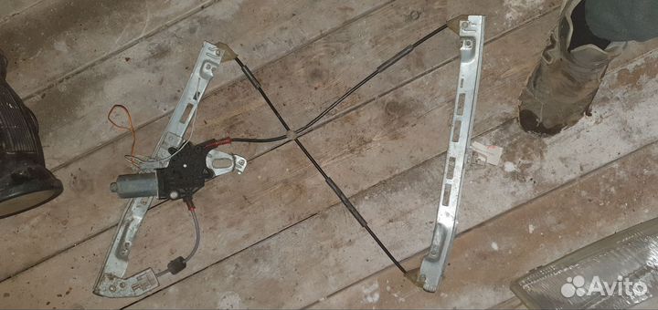 Стеклоподъемник Citroen