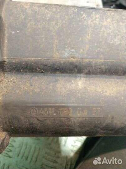 Впускной коллектор Mercedes-Benz Vito W638 2.0