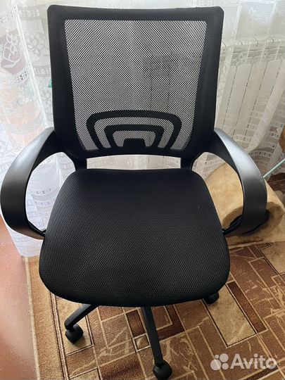 Компьютерное кресло