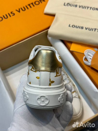 Кроссовки женские louis vuitton