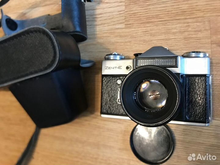 Пленочный фотоаппарат Зенит-Е