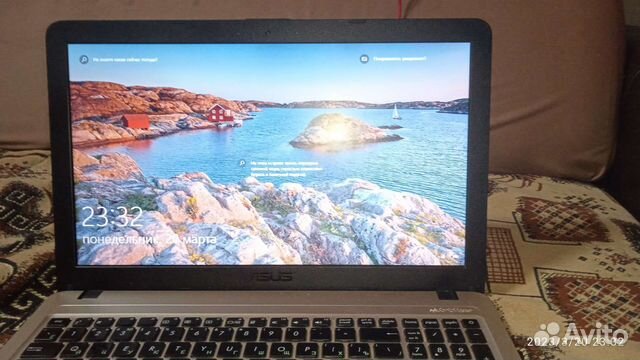 Ноутбук Asus Vivobook