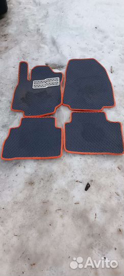 Автомобильные коврики eva Nissan Tiida (c11)