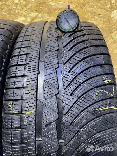 Michelin Pilot Alpin PA4 235/45 R17