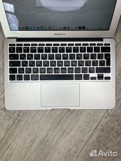 Apple MacBook Air 11 2011 4/128Gb