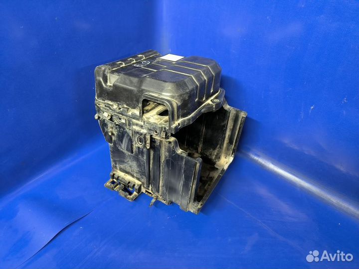 Крепление АКБ (корпус/подставка) Ford EcoSport II