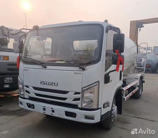 Автобетоносмеситель Isuzu Elf, 2024