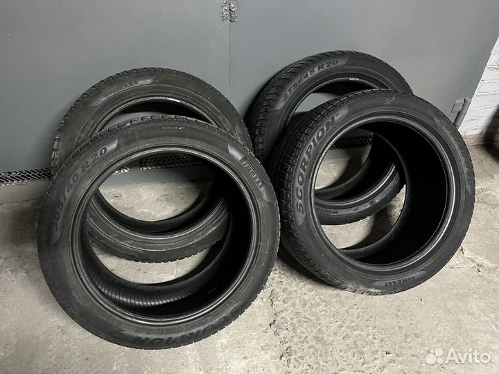 Pirelli Scorpion Winter 275/45 R20 и 305/40 R20