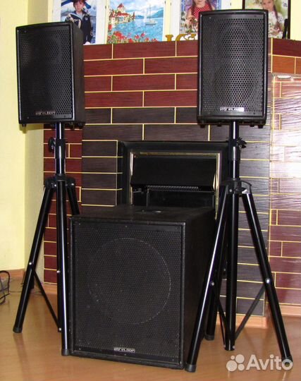 Колонки активный Сабвуфер 700W 3ш Reloop Стойки 2ш