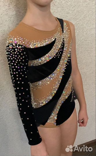 Продаётся купальник для художественной гимнастики