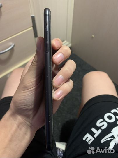 Телефон iPhone 7 plus 128