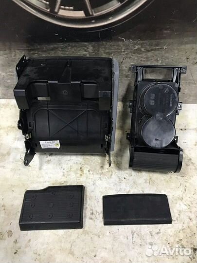 Подстаканники задний BMW X5 E53