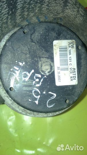 7L6199131C Опора двигателя Volkswagen Touareg