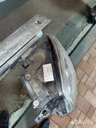 Фара priora 2 bosch