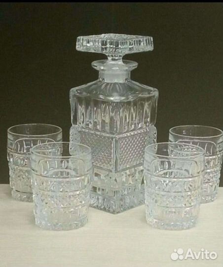 Штоф Богемия и 6 бокалов для виски