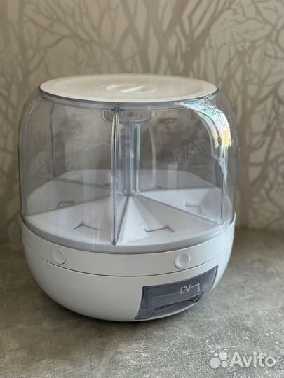 Контейнер для сыпучих продуктов