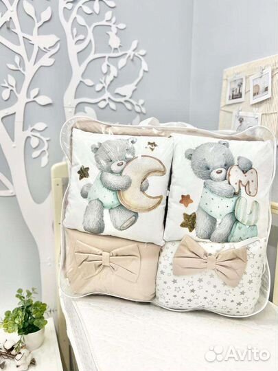 Комплект в детскую кроватку