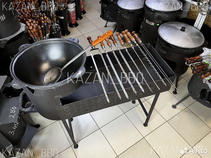 Мангал с подказанником + казан 10 л