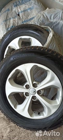 4 шины nokian Hakkapeliitta на дисках kia sorento