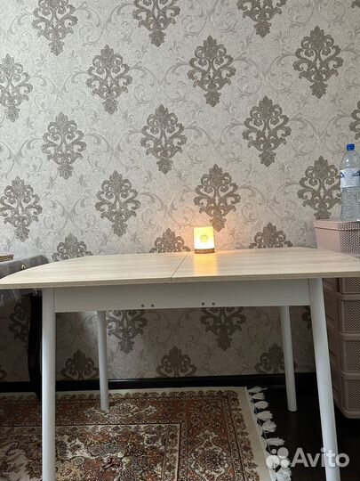 Кухонный стол