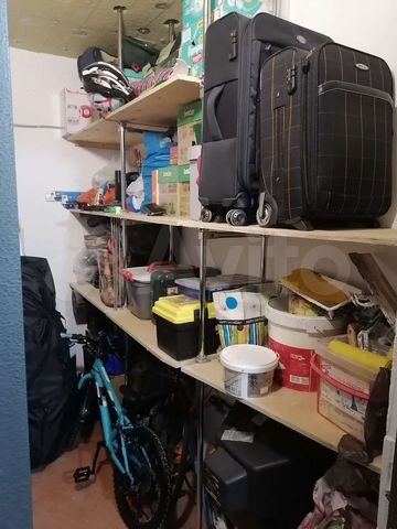 Машиноместо, 10 м²