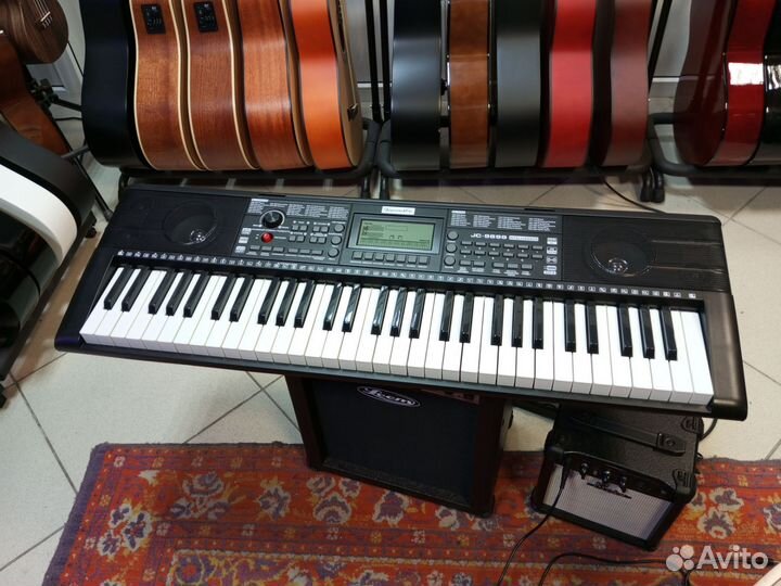 Синтезатор jc-9699 новый