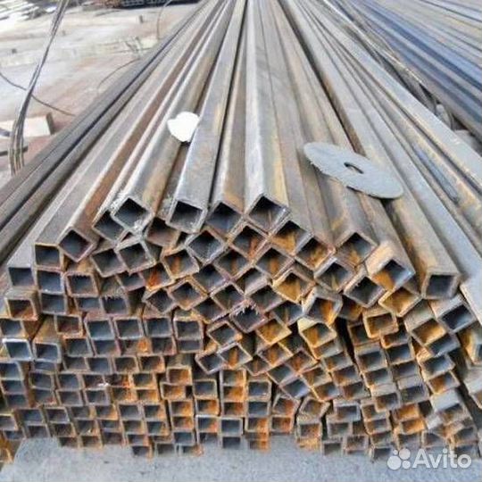 Труба профильная 230