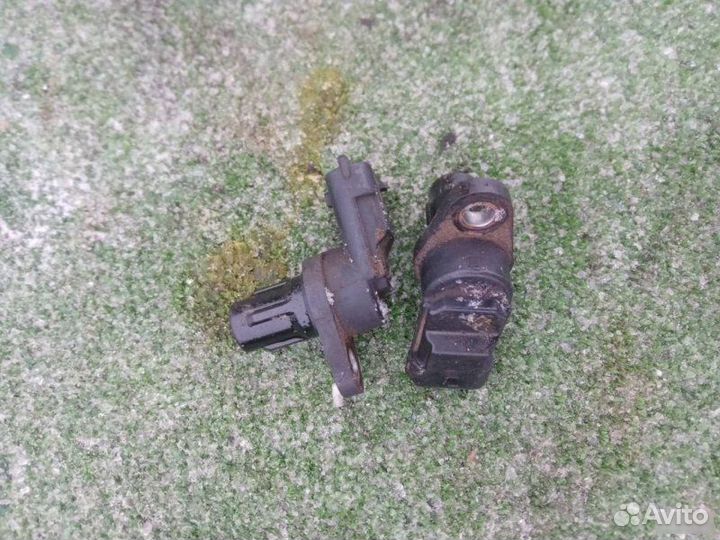 Датчик распредвала Ford Focus iqdb 2012