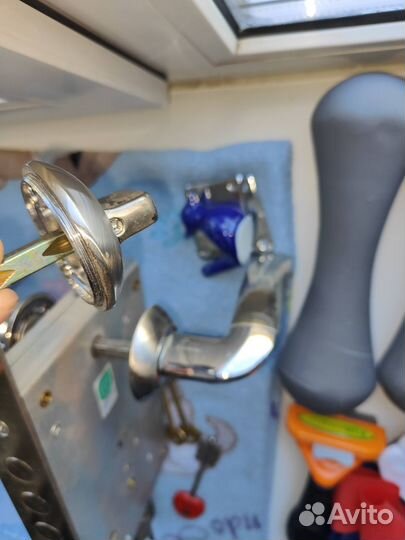 Замок врезной сувальдный с защёлкой гардиан