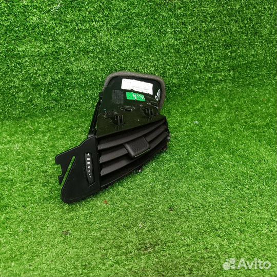 Дефлектор обдува салона левый Opel Astra J GTC