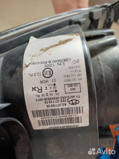 Фара передняя правая на LADA kalina cross