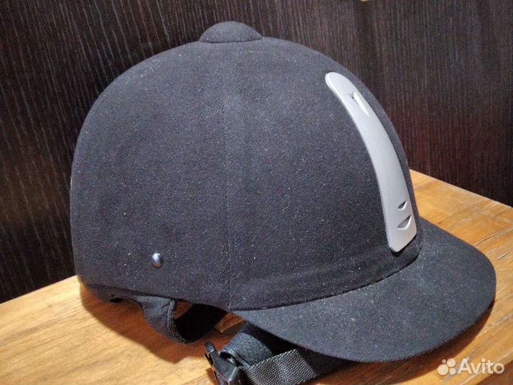 Шлемы для верховой езды