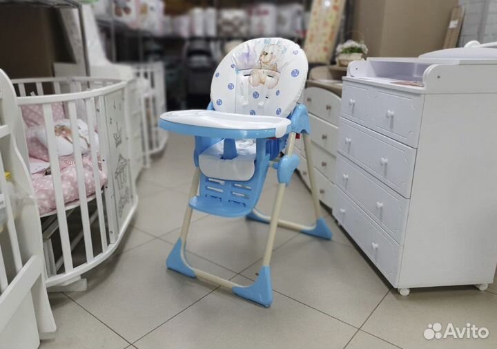 Стульчик для кормления «Космик».Новый