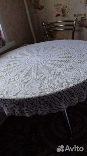 Скатерть круглая вязаная