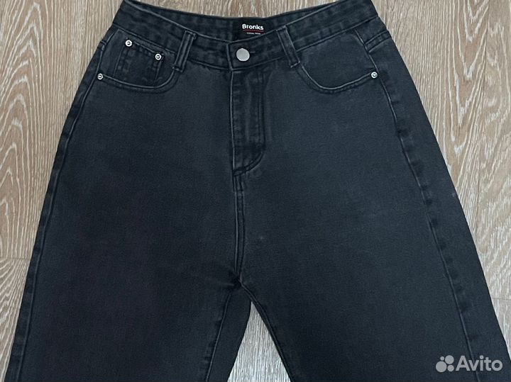 Джинсы женские черные