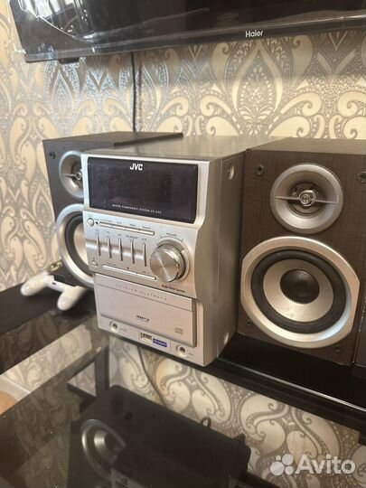 Музыкальный центр jvc