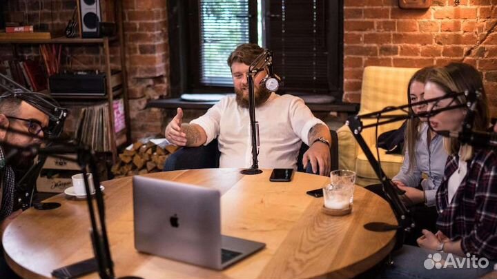 Звуковое оборудование для записи подкастов