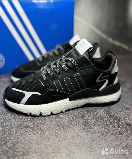 Кроссовки adidas nite jogger