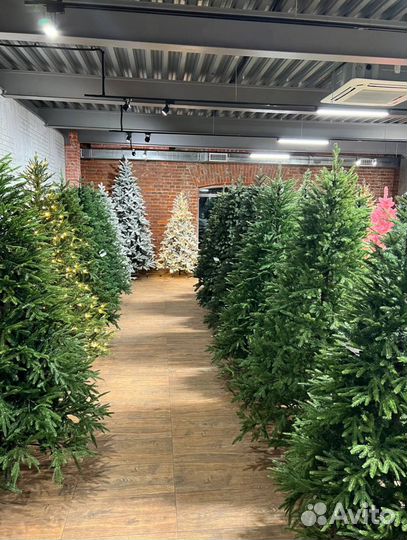 Искусственные елки