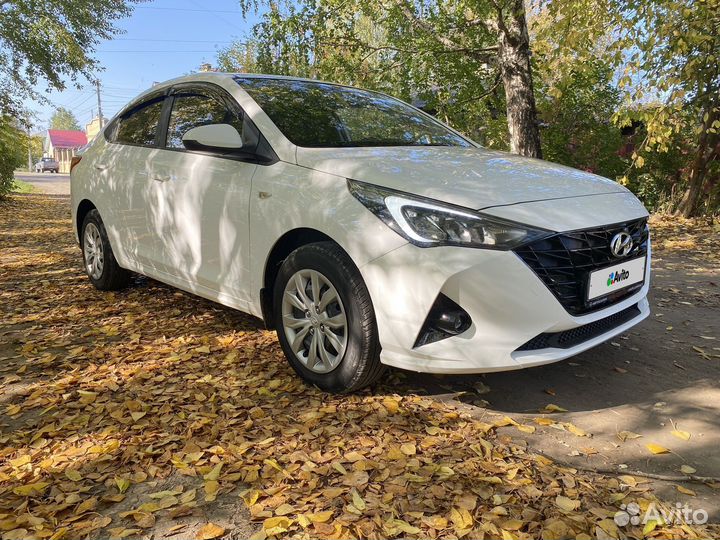 Hyundai Solaris 1.6 AT, 2022, 19 000 км